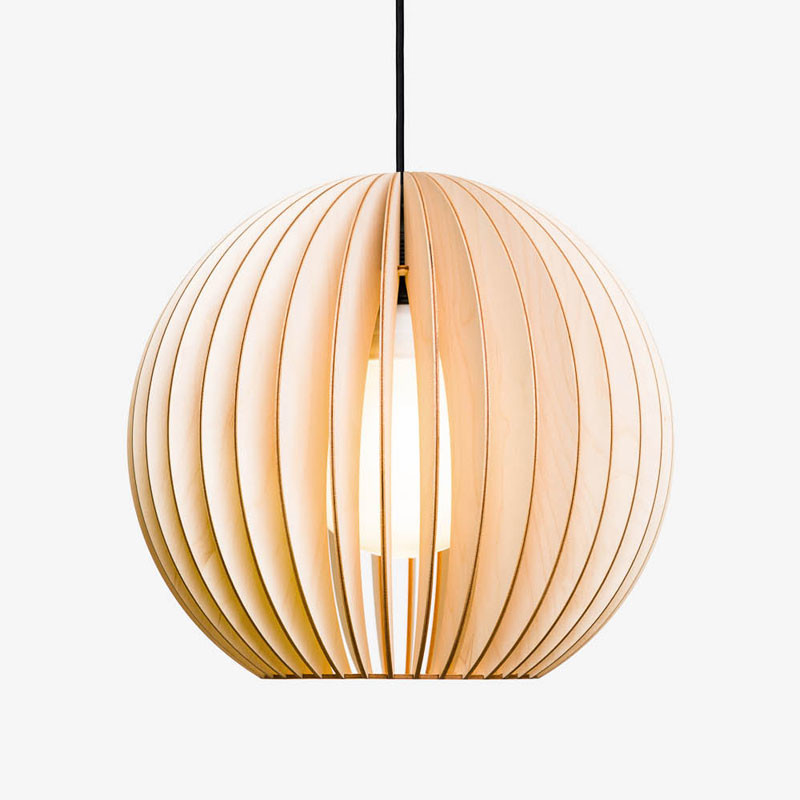 Pendant light made of birch wood