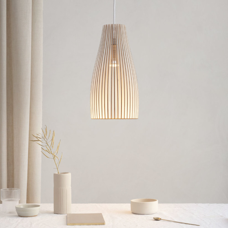 Holzlampe Esstisch